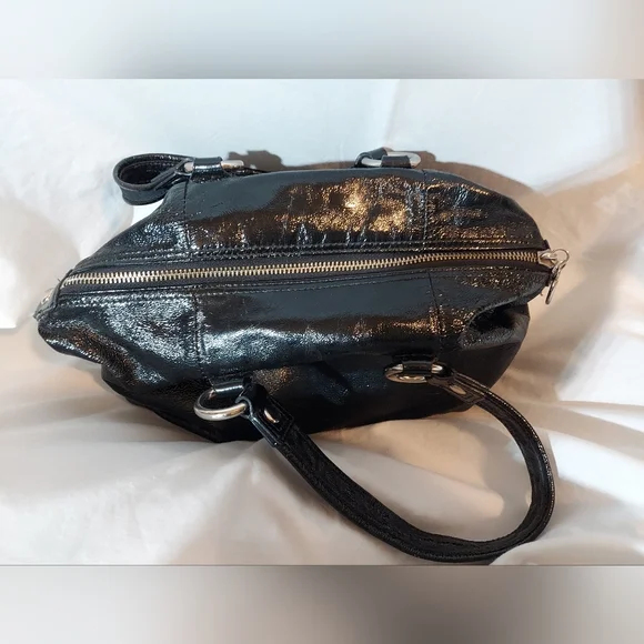 Coach Poppy Black Patent Leather Satchel With Silver Hardware And Teal Lining - Picture 7 of 12